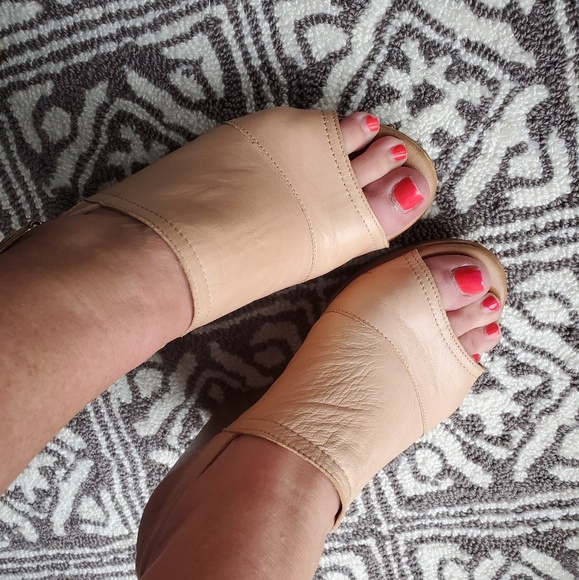 Wedge sandal - Picture 4 of 5